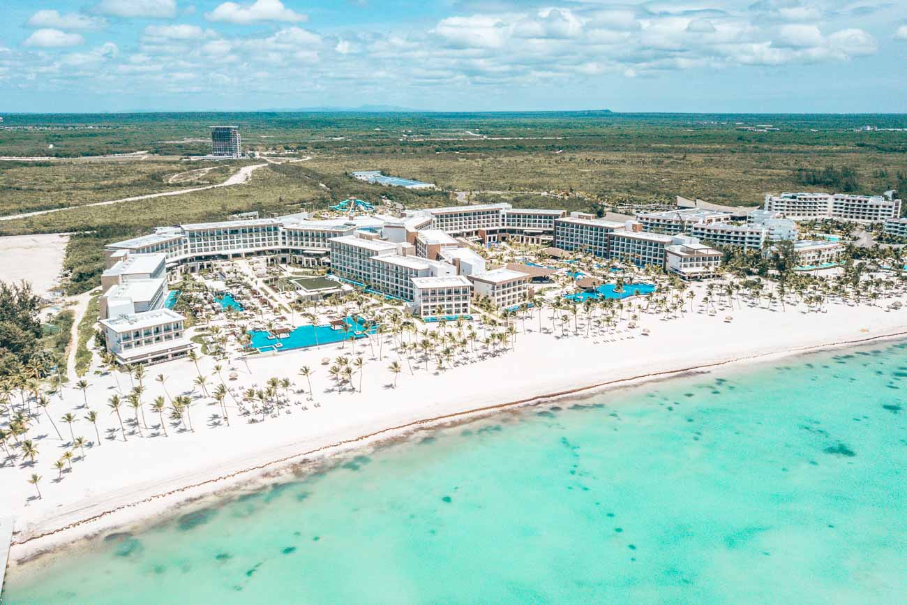 Hyatt Zilara Cap Cana adults-only all-inclusive resort with infinity pools and beachfront luxury in Punta Cana.